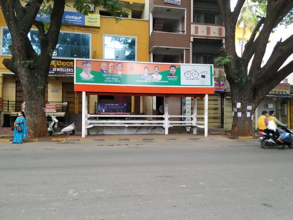 Bangalore Karnataka India July 2020 Closeup Empty Bus Stand Road — Stock Photo, Image