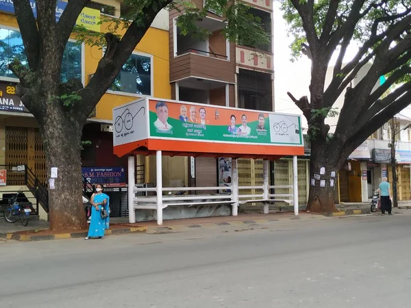 Bangalore Karataka India July 2020 Closeup Empty Bus Stand Road — 스톡 사진