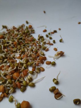 Beyaz arka planda izole edilmiş Hint Gıda Tohumu Yetiştirme Mutfağı ve Dokuları