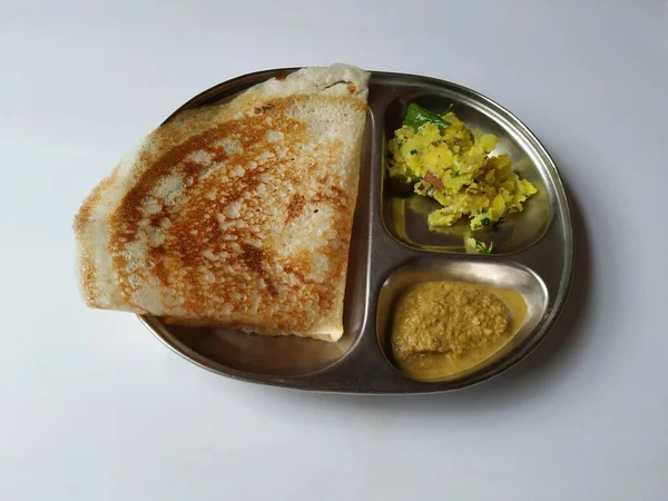 Närbild Indiska Hemlagad Frukost Tasty Masala Dosa Med Kokos Chutney — Stockfoto