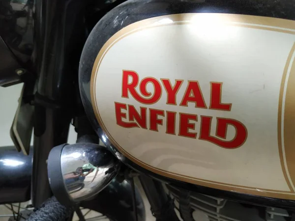 Bangalore Karnataka India Sep 2020 Royal Enfield Bike Petrol Tankındaki — Stok fotoğraf