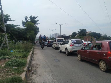 Bangalore, Karnataka / Hindistan-Sep 28-2020: Bangalore Yollarında Bisiklet ve Tempo ile Karnataka Bandh Halkının Kapanışı.