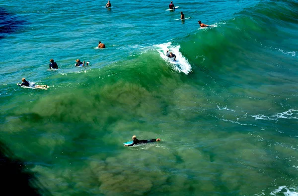 Huntington Beach Usa Sept 2019 Surfer Riding Wave While His — Stock Photo, Image