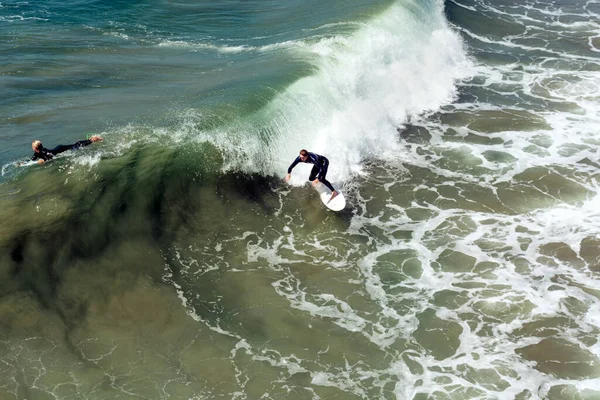 Huntington Beach Calif Usa Září 2019 Dva Surfaři Neoprénech Mladý — Stock fotografie