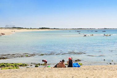 Letty Beach ve La Mer Blanche beyaz deniz - korunmuş doğal lagün arasındaki Benodet et Mousterlin, Brittany, Finistère, Fransa