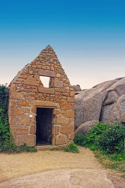 Construyendo Pink Granite Coast Perros Guirec Conocido Por Sus Rocas — Foto de Stock