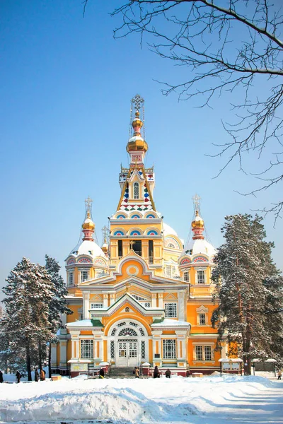 Ρωσική Ορθόδοξος Καθεδρικός Ναός Βρίσκεται Πάρκο Πανφίλοφ Στο Αλμάτι Καζακστάν — Φωτογραφία Αρχείου