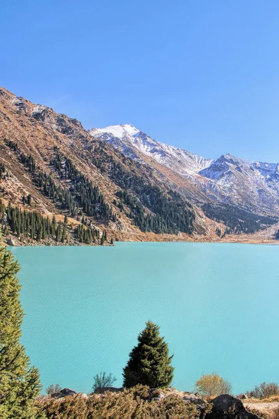 Spectaculaire Pittoresque Grand Lac Almaty Dans Les Montagnes Tien Shan — Photo