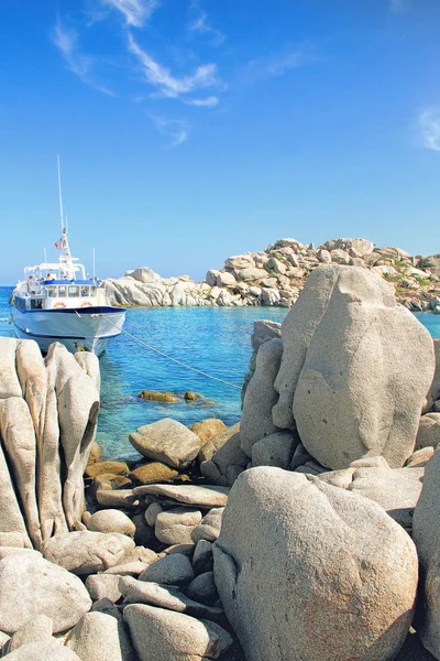 Lavezzi islands rocky coastline — Stock Photo, Image