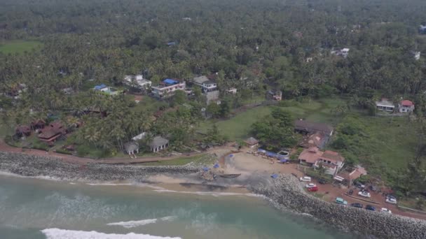 Tengerparti hullám tenyér strand hotel India varkala 4 — Stock videók