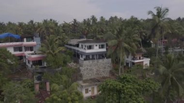 Hakiki deniz dalgası Palm Plajı Oteli, Hindistan Varkala 3