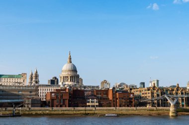 Londra'daki Saint Paul Katedrali, Birleşik Krallık