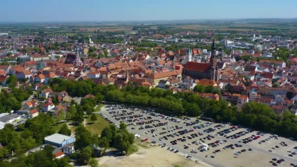 Luftaufnahme Der Stadt Straubing Bayern Einem Sonnigen Frühlingstag Während Der — Stockvideo