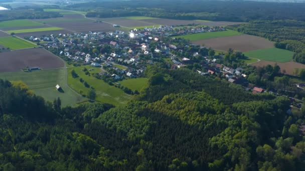 Flygfoto Över Byn Allmannshofen Och Klostret Holzen Tyskland Bayern Solig — Stockvideo