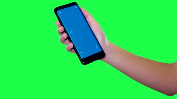 Мобильный Телефон Синим Экраном Поверх Зеленого Экрана — стоковое видео