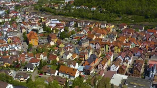 Letecký Pohled Město Geislingen Jaře Během Uzamčení Koronaviru — Stock video