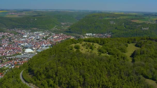 Letecký Pohled Město Geislingen Jaře Během Uzamčení Koronaviru — Stock video