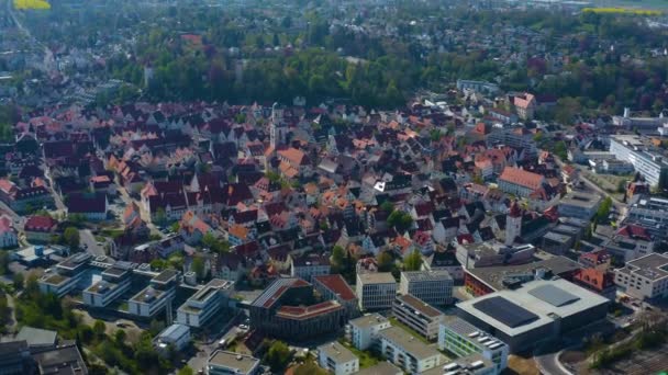 科罗纳韦勒斯封锁期间的春季城市Biberach的空中景观 — 图库视频影像
