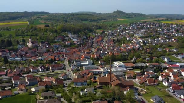 Luchtfoto Van Het Dorp Reihen Duitsland Een Zonnige Lentedag Tijdens — Stockvideo