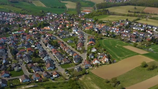 Luftaufnahme Des Dorfes Horrenberg Deutschland Einem Sonnigen Frühlingstag Während Der — Stockvideo