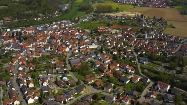 Vista Aérea Del Pueblo Eschelbronn Alemania Soleado Día Primavera Durante — Vídeos de Stock