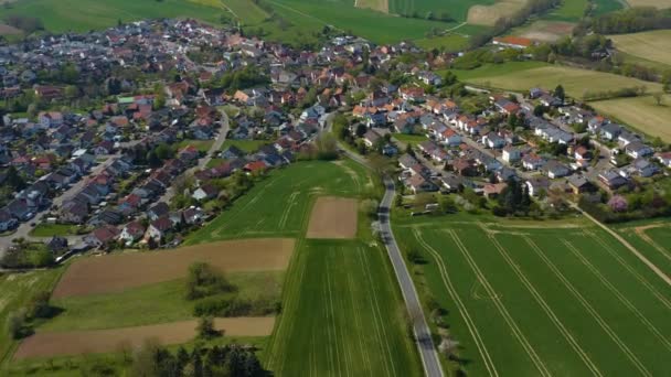 Vue Aérienne Village Horrenberg Allemagne Par Une Journée Ensoleillée Printemps — Video