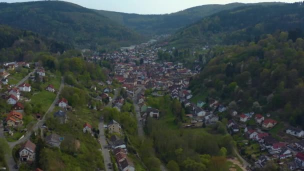 Flygfoto Över Staden Schnau Tyskland Solig Vårdag Coronavirus Lockdown — Stockvideo