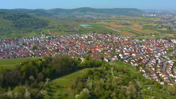 Вид Воздуха Город Beutelsbach Германии Солнечный Весенний День Время Блокировки — стоковое видео