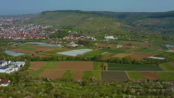Widok Lotu Ptaka Miasto Beutelsbach Niemczech Słoneczny Wiosenny Dzień Podczas — Wideo stockowe