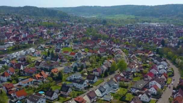 Widok Lotu Ptaka Miasto Pluederhausen Niemczech Słoneczny Wiosenny Dzień Podczas — Wideo stockowe