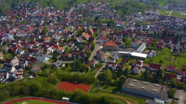 Flygfoto Över Staden Urbach Tyskland Solig Vårdag Coronavirus Nedstängning — Stockvideo