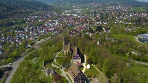 Luchtfoto Van Stad Lorch Duitsland Een Zonnige Lentedag Tijdens Afsluiting — Stockvideo