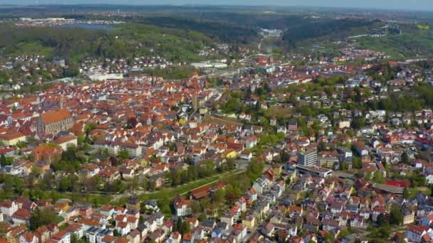 Letecký Pohled Město Schwaebisch Gmuend Německu Slunečného Jarního Dne Během — Stock video