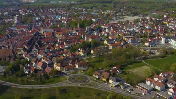 Vista Aérea Cidade Crailsheim Alemanha Dia Ensolarado Primavera Durante Bloqueio — Vídeo de Stock
