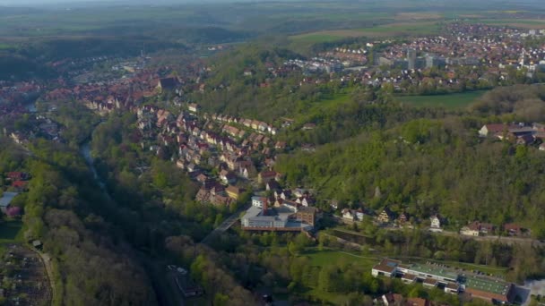 Luchtfoto Van Stad Schwaebisch Hal Rond Stiftskirche Kerk Duitsland Een — Stockvideo