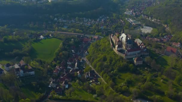 Légi Kilátás Város Schwaebisch Csarnok Körül Stiftskirche Templom Németországban Egy — Stock videók