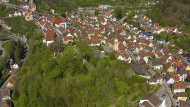 Letecký Pohled Město Wildberg Jaře Slunečného Rána Během Uzamčení Koronaviru — Stock video