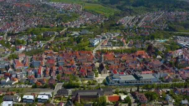 Luchtfoto Van Stad Baling Een Zonnige Dag Het Voorjaar Tijdens — Stockvideo