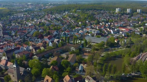 春季科罗纳维勒斯封锁期间 辛德尔芬根市的空中景观 — 图库视频影像