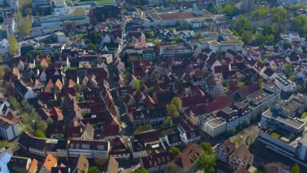 Luftaufnahme Der Stadt Sindelfingen Frühling Während Der Coronavirus Sperrung — Stockvideo