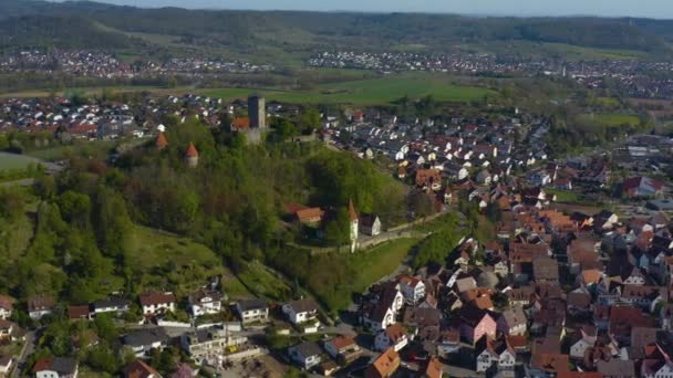 Vista Aérea Del Pueblo Castillo Beilstein Alemania Día Soleado Principios — Vídeo de stock