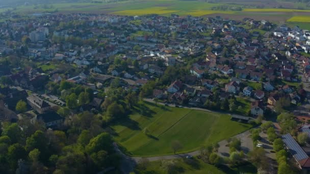 Letecký Pohled Obec Neulingen Německu Slunečného Jarního Dne Během Uzamčení — Stock video