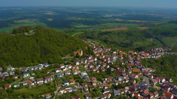 Şehrin Hohenstaufen Şatosunun Güneşli Bir Bahar Gününde Koronavirüs Kilitlenmesi Sırasındaki — Stok video