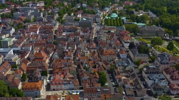 Luftaufnahme Der Stadt Bad Kissingen Einem Sonnigen Frühlingstag Während Der — Stockvideo