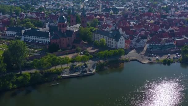 Vista Aérea Ciudad Seligenstadt Alemania Día Soleado Primavera Durante Bloqueo — Vídeo de stock