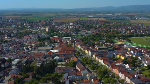 Luchtfoto Van Stad Plattling Duitsland Beieren Een Zonnige Lentedag Tijdens — Stockvideo