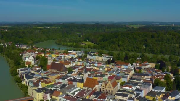 Вид Повітря Місто Вассербург Інн Німеччині Баварія Сонячного Весняного Дня — стокове відео