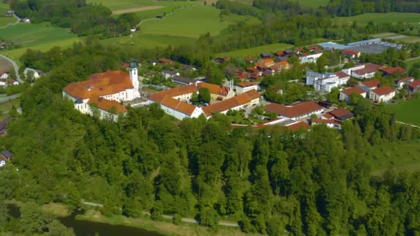 Vue Aérienne Monastère Attel Allemagne Bavière Par Une Journée Ensoleillée — Video