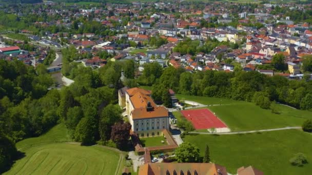 Widok Lotu Ptaka Miasto Traunstein Niemczech Bawaria Słoneczny Wiosenny Dzień — Wideo stockowe