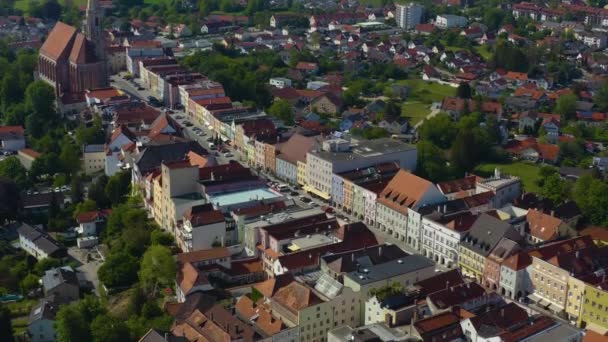 Vista Aérea Ciudad Neuoetting Alemania Baviera Soleado Día Primavera Durante — Vídeos de Stock